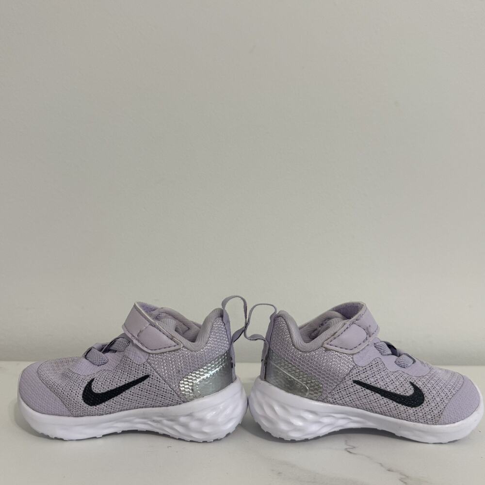 Nike Revolution Infant Toddler Shoes Lilac Hook Loop Size 2C DD1094-500